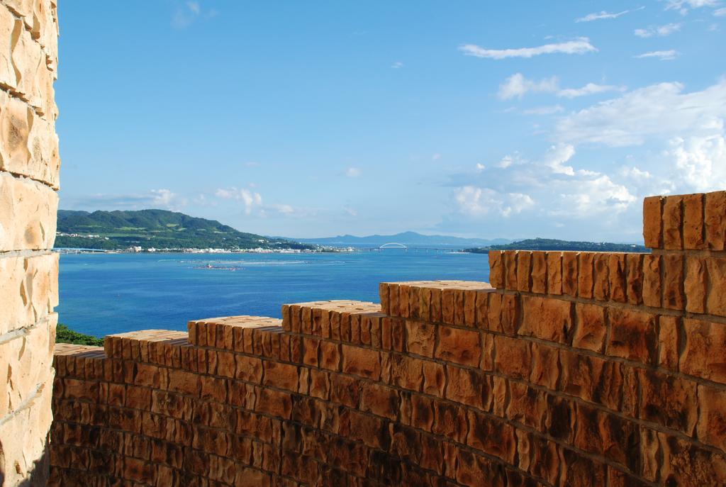 Yukurinaresort Okinawa Hills Churaumi Motobu Eksteriør billede